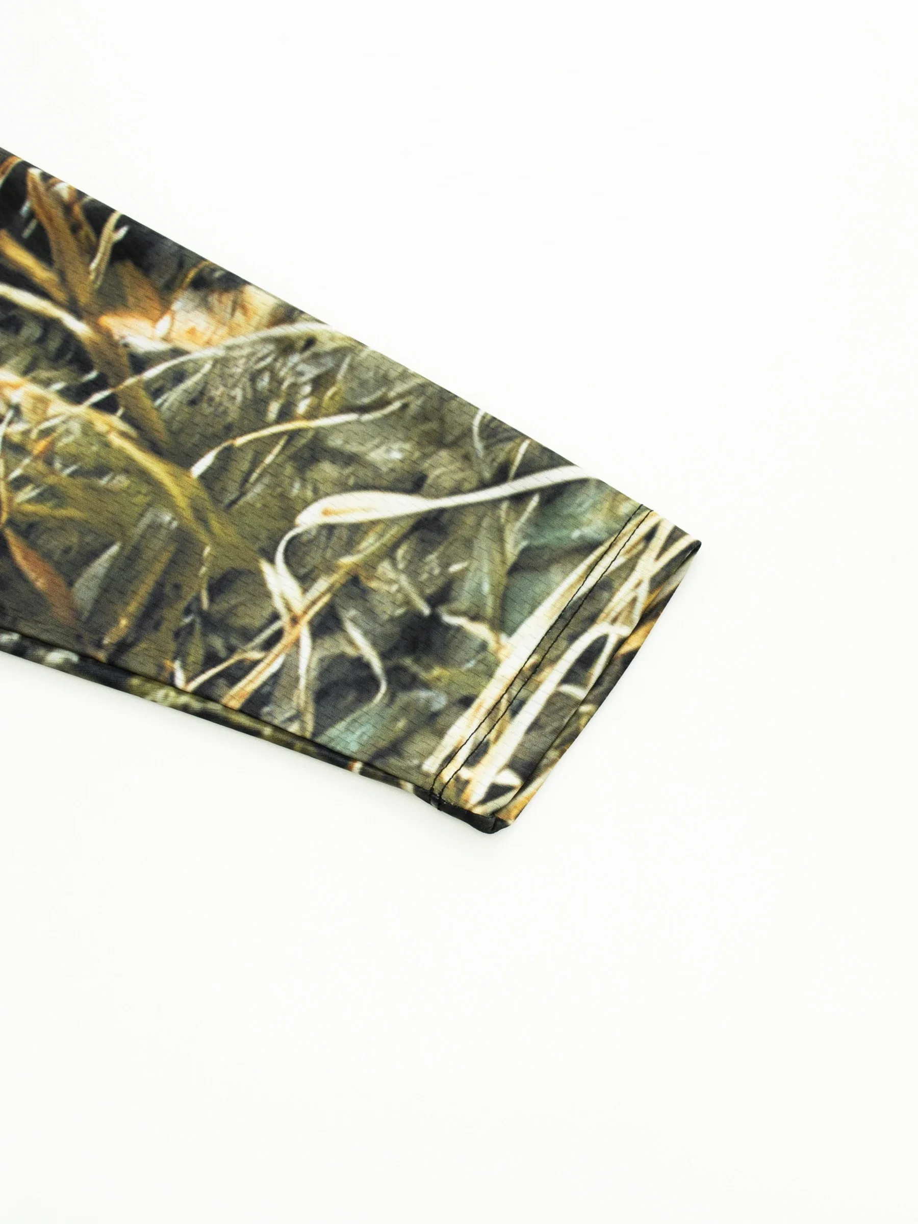 Herren Sommer UPF50+ Angel-Hoodie mit Gesichtsmaske, Reed Camo Bass-Print, schnelltrocknend, atmungsaktiv, leicht, langärmeliges Angelhemd – Detail 9