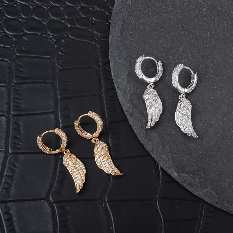

New Design Hip Hop Ice Out Angel Wings Pendant Huggie Earrings Cubic Zirconia Hypoallergenic Earrings Men Women Jewelry Gifts