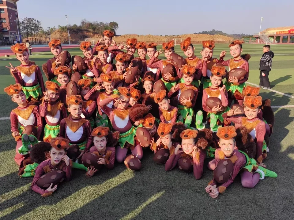 Brown Cute Kids Squirrel Costume With Tail Christmas Vacation Halloween Animal Clothing School Dance