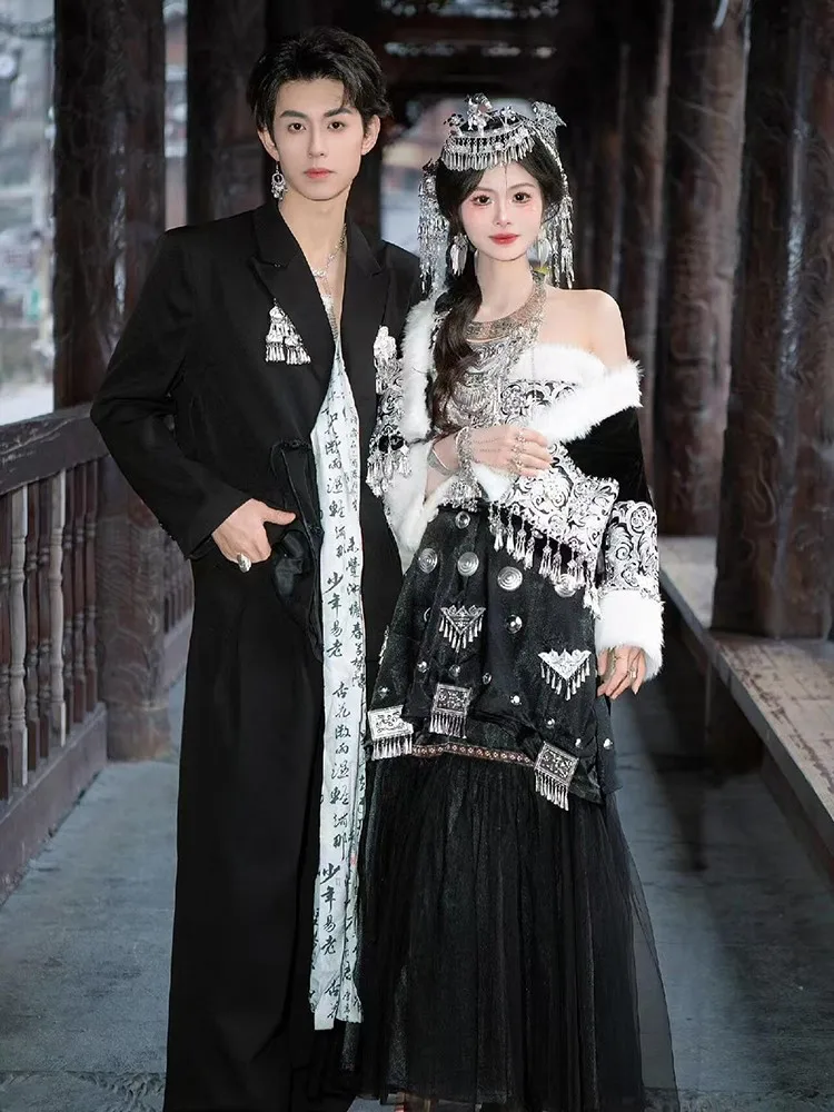 New ethnic costume black embroidered irregular women's dress performance for travel photography