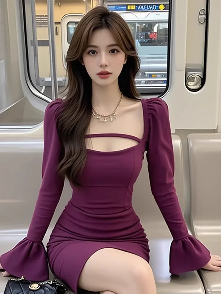 Robe moulante sans bretelles pour femmes, couleur unie, manches évasées, froncée, Mini robe à bandes, séduisante, Style Mature Chic, printemps