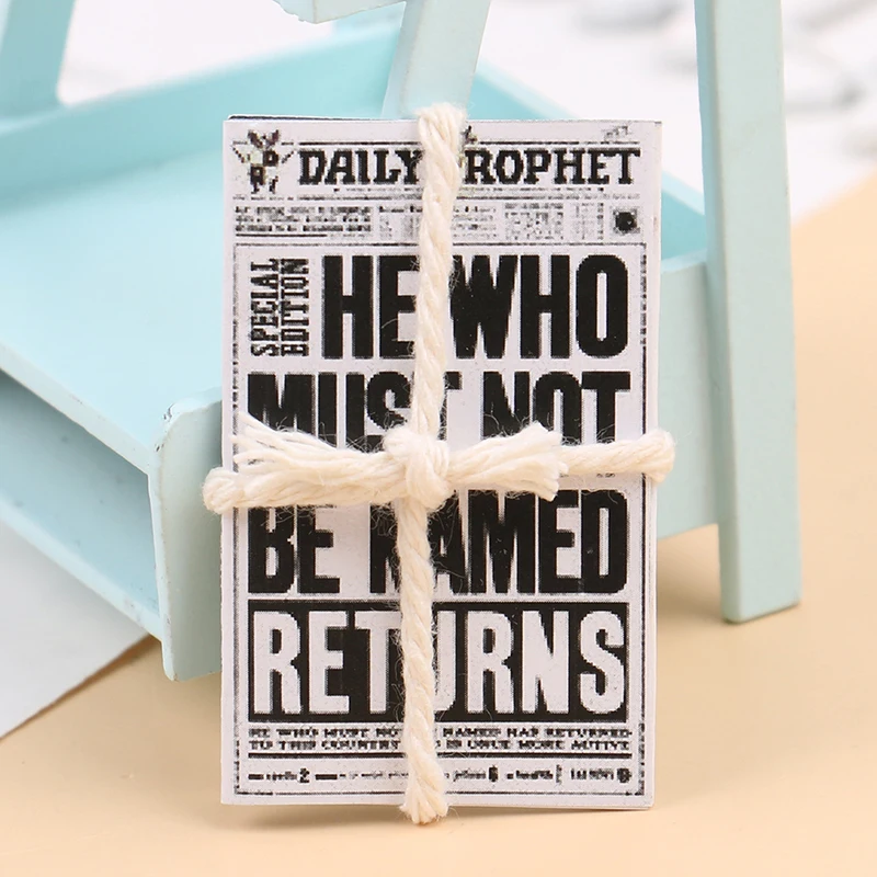 1Set 1:12 Mini Newspaper Model Magazines Books Pretend Toy For Dollhouse Miniature Decor Doll House Furniture Toy Accessories