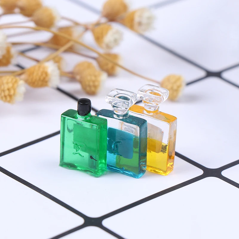 Mini botella de Perfume de simulación para casa de muñecas, accesorios en miniatura de 6 piezas, 1:6, 1:12