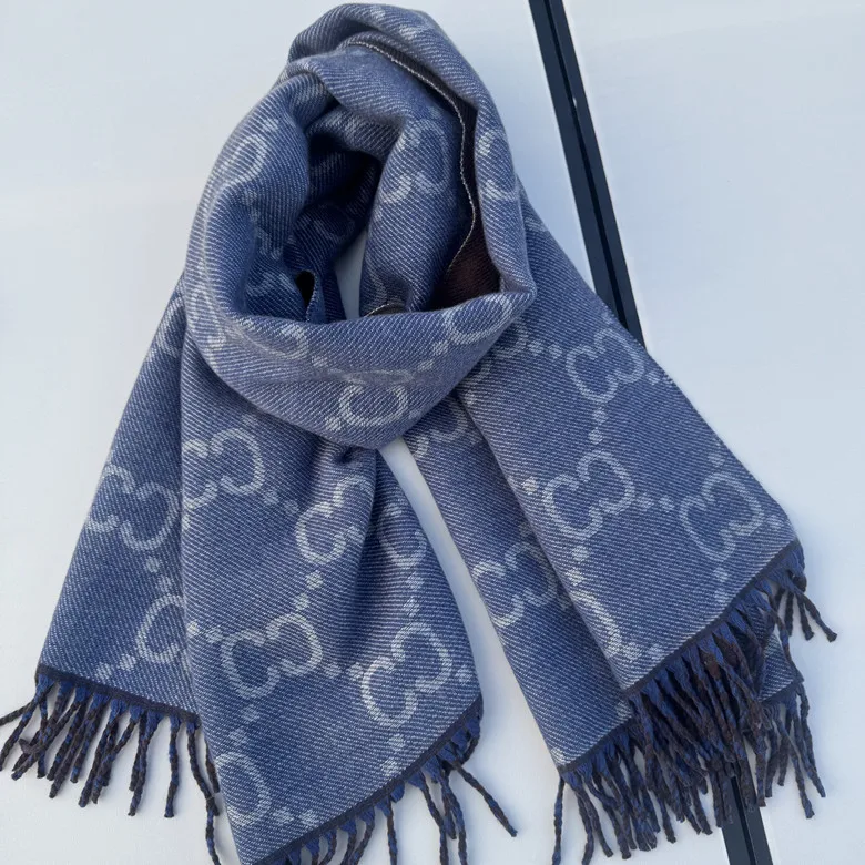 

2025 Korean Fashion Scarf Women, Classic Jacquard Pattern, Thick Warm Shawl, Soft Acrylic Winter Neck Wrap Windproof Accessories