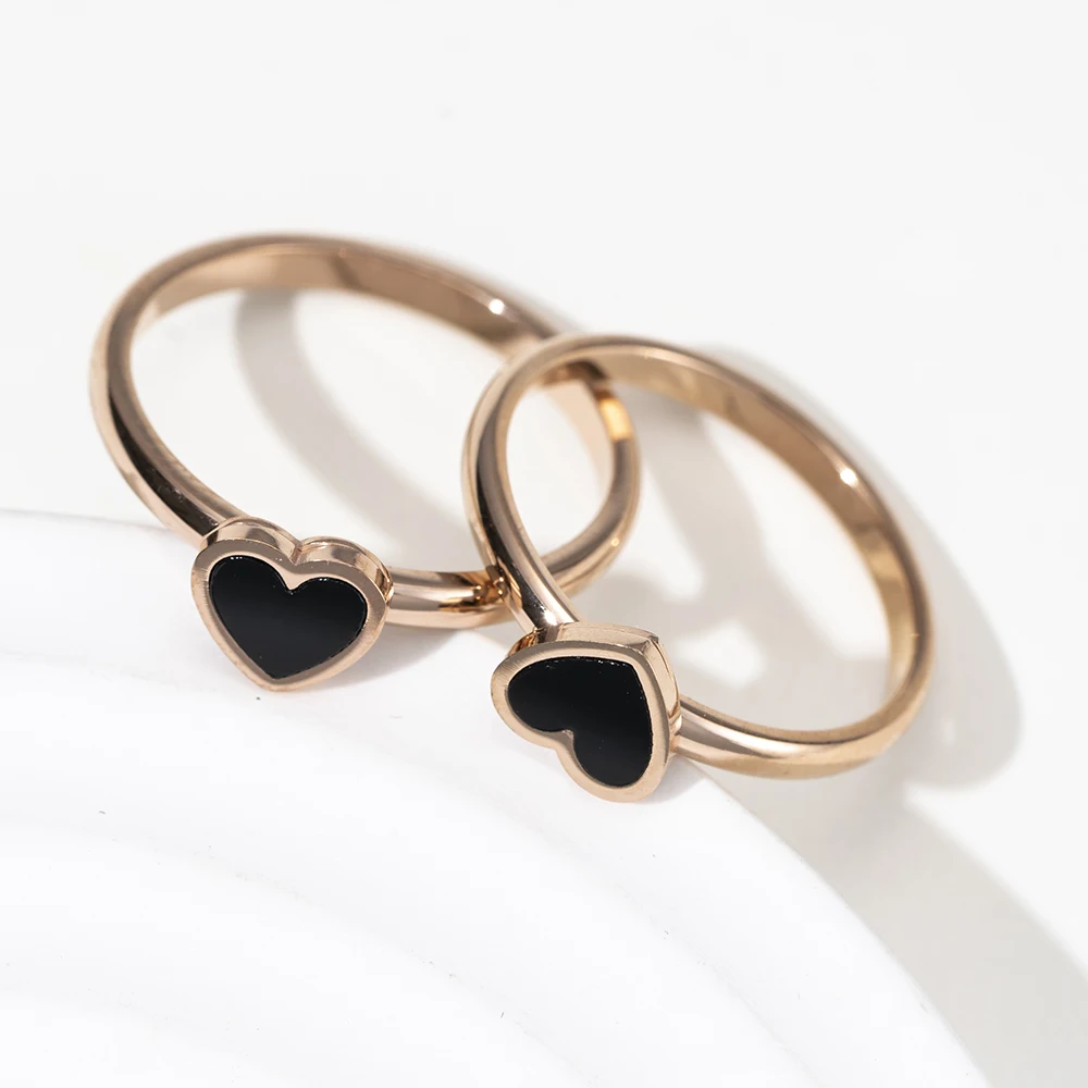 High Quality Black Enamel Heart Heart Stainless Steel Ring Charm Women Everyday Jewelry Girls Gift Accessories