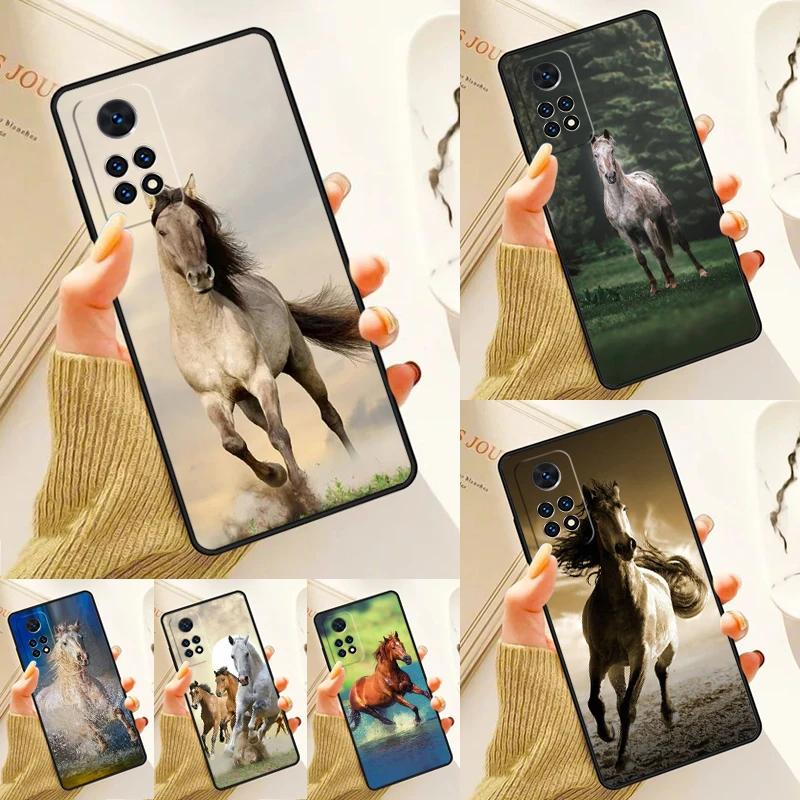 Horse Racing Run White Brown Animal Case For Samsung Galaxy S24 Plus S23 S20 S21FE Lite S22 Ultra Note 20 S8 S9 S10 Phone Coque