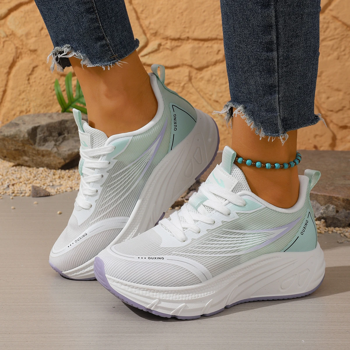 2025 جديد احذية الجري غير رسمية تنفس الصيف P النساء المشي لمسافات طويلة أحذية رياضية المهنية مرونة خففت TennisTrainers