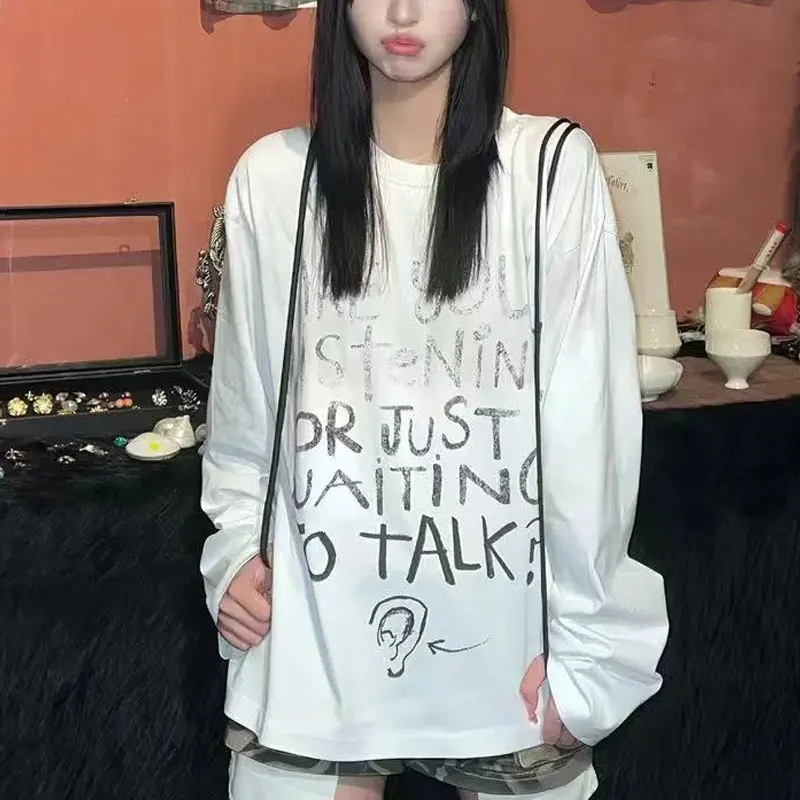 Fashion Letter Long Sleeve Pullovers Autumn Basic Round Neck Female Clothing Casual Loose American Retro Hand-Painted T-shirts