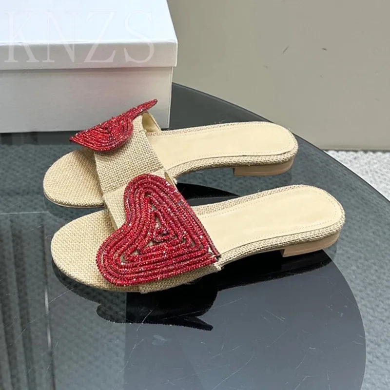 

Summer New Round Toe Heart-Shaped Design Versatile Slippers Women's Low Heel Concise Shallow Mouth Casual Shoes For Women 2024