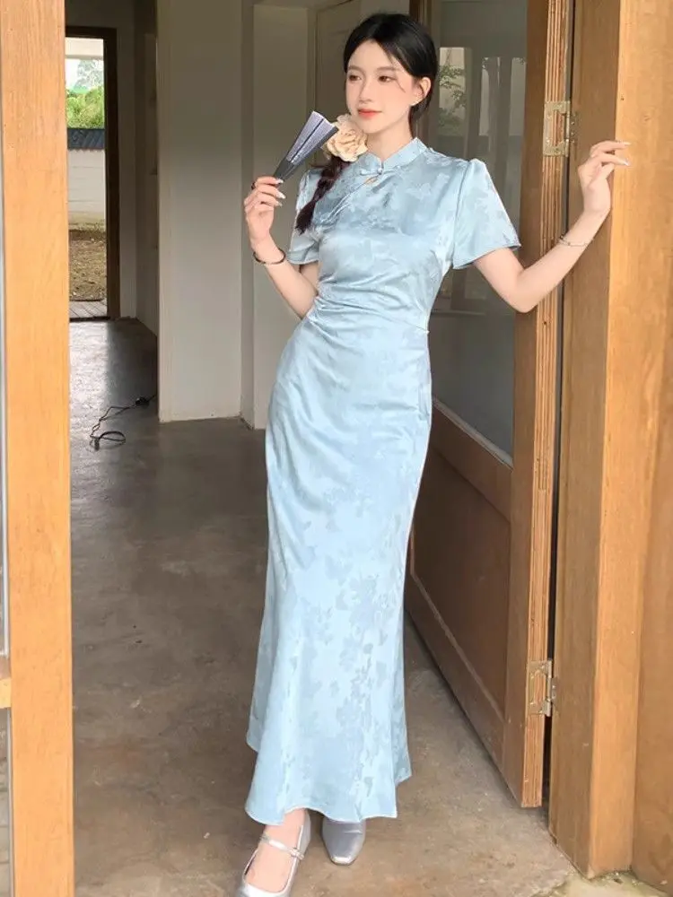 

Chinese style retro temperament waist improvement Cheongsam summer 2025 dark jacquard new short-sleeved dress