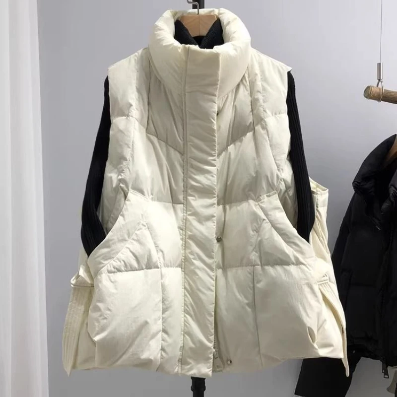 Chaleco de plumón de pato para mujer, chaqueta sin mangas de diseño de lujo, moda coreana, otoño e invierno, 2024, 90%