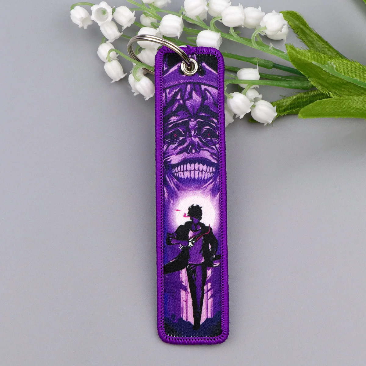 المطرزة مفتاح العلامات المفاتيح لسيارة الدراجات النارية كول أنيمي أرقام كيرينغ الرجال النساء حامل مجوهرات الأزياء والاكسسوارات 1 قطعة