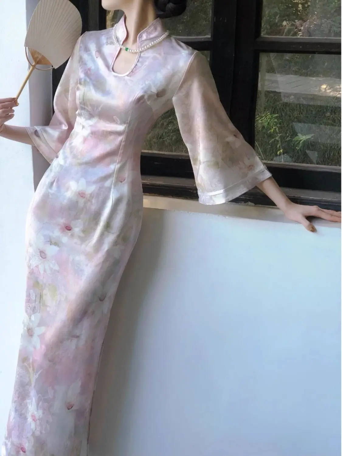 

Ethereal Modern Pink Qipao Dress, Fair-Skin Flattering Cheongsam, Elegant Chinese Gown for Young Women Elegant Ceremony Dress