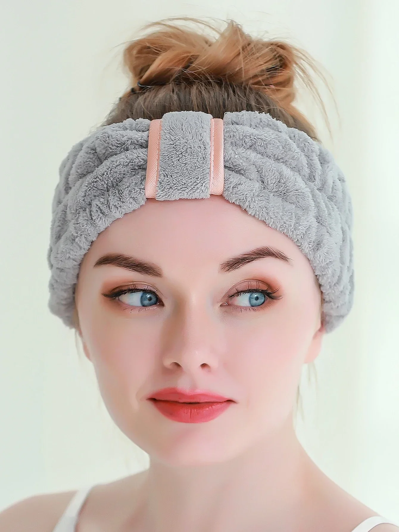 

Soft Microfiber Bath Headband For Women Hair Styling Spa Home Use