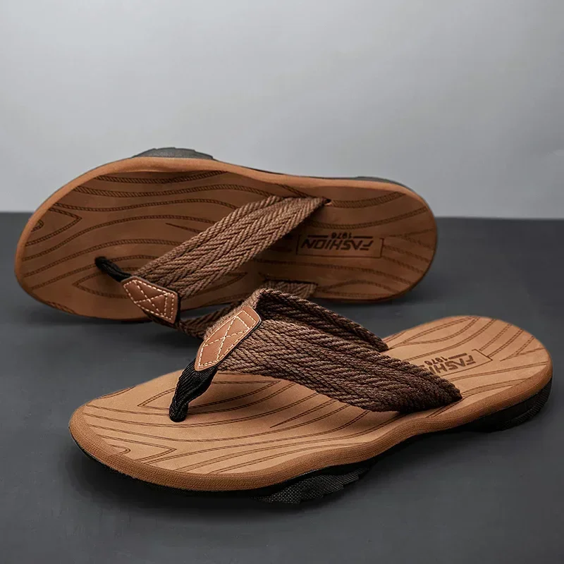 

Men Fashion Flip Flops Beach Flip Flops Men Summer Outdoor Slippers Men Casual Breathable Antiskid Beach Slippers тапочки