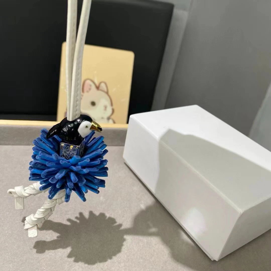 

Loe Lambskin Flower Charm Car Hanging Ornament Bag Accessory Keychain Plush Doll Soft Leather Decor Birthday Gift Handmade