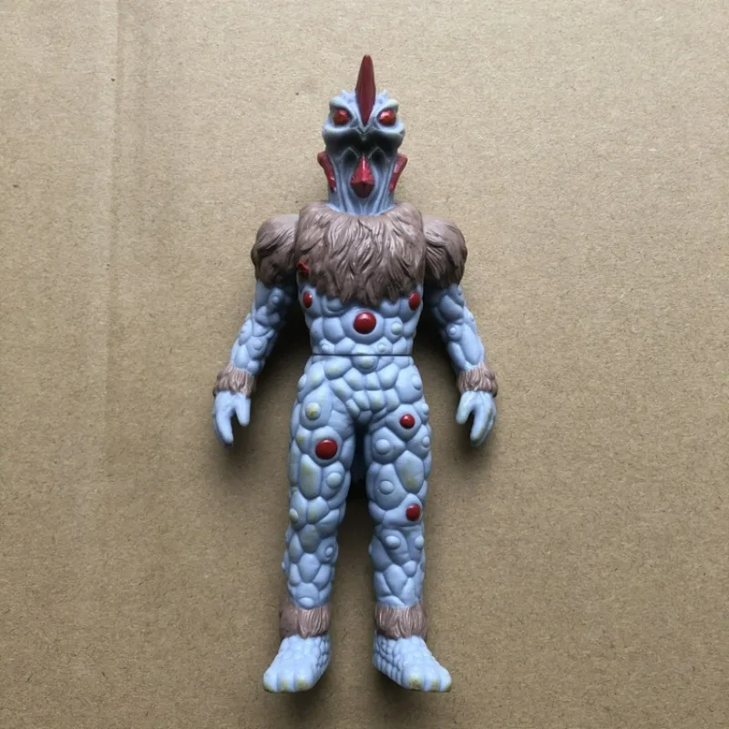 Bandai Galaxy Ultraman e Monster Figura de vinil macio, modelo de ação colecionável articulado em massa para adultos em estoque