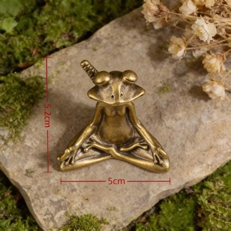 Alloy Zen Meditation Frog Statue Vintage Texture Small Size For Tea Table Home Office Decor