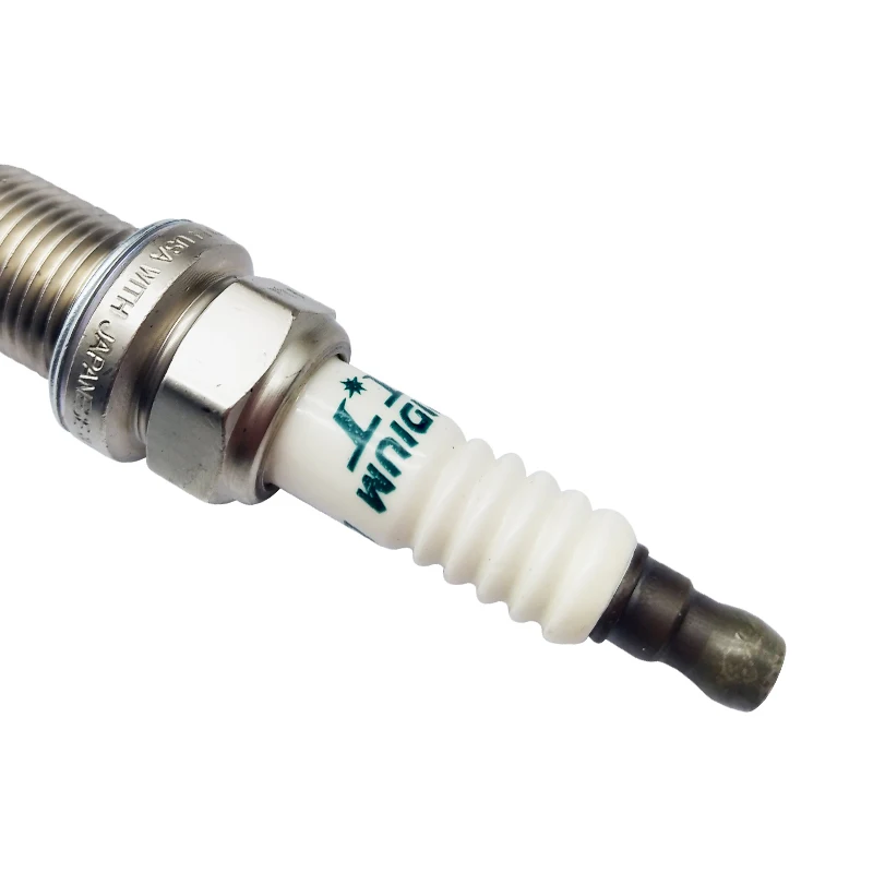 

4 Candle Iridium Spark Plug IK20TT 4702 IK16TT 4701 IKH16TT 4703 IKH20TT 4704 IXEH20TT IXEH22TT 4712 for Honda Nissan Toyot