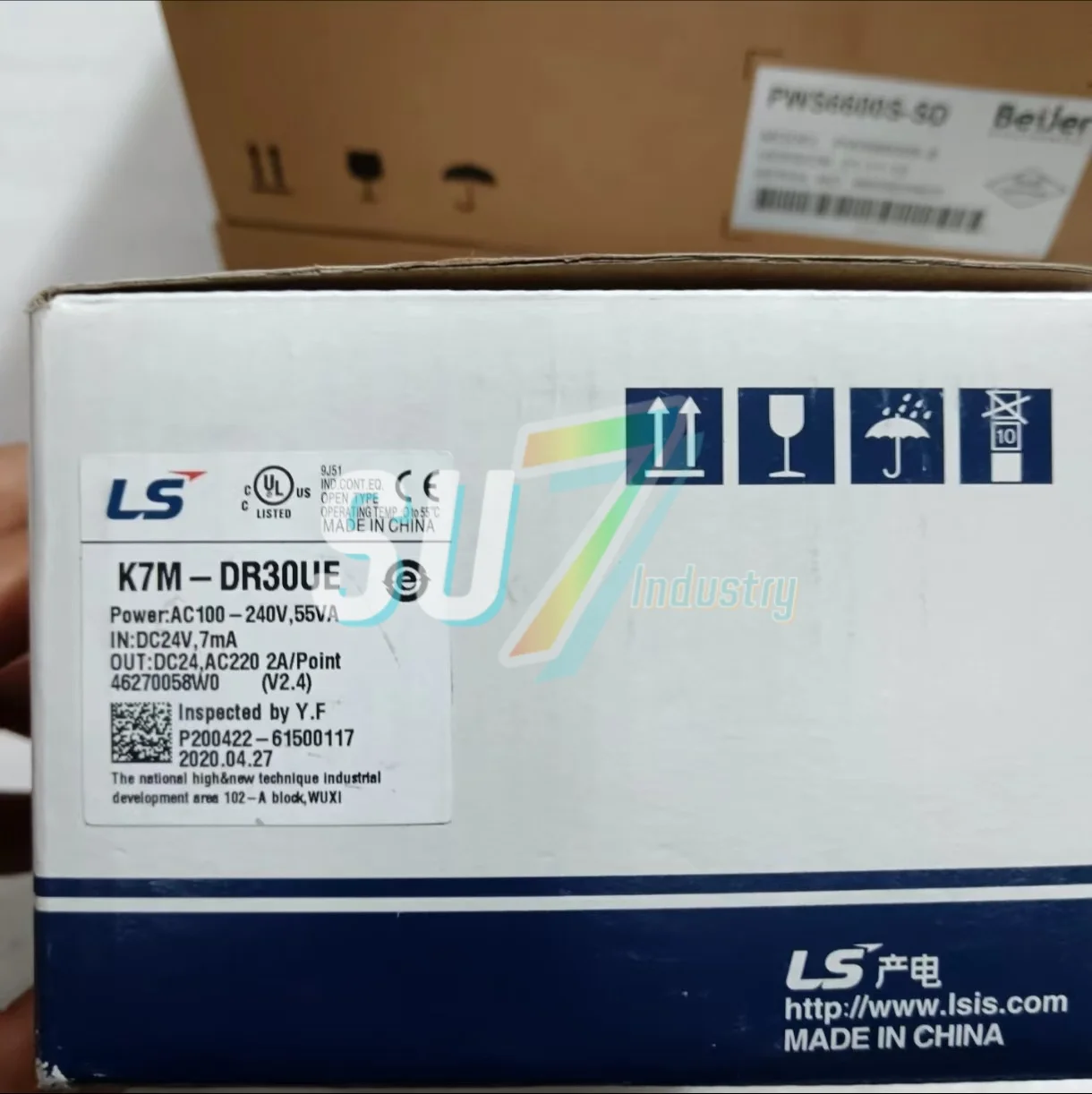 

K7M-DR30UE K7M-DR20UE K7M-DR14UE K7M-DR10UE PLC module new in box