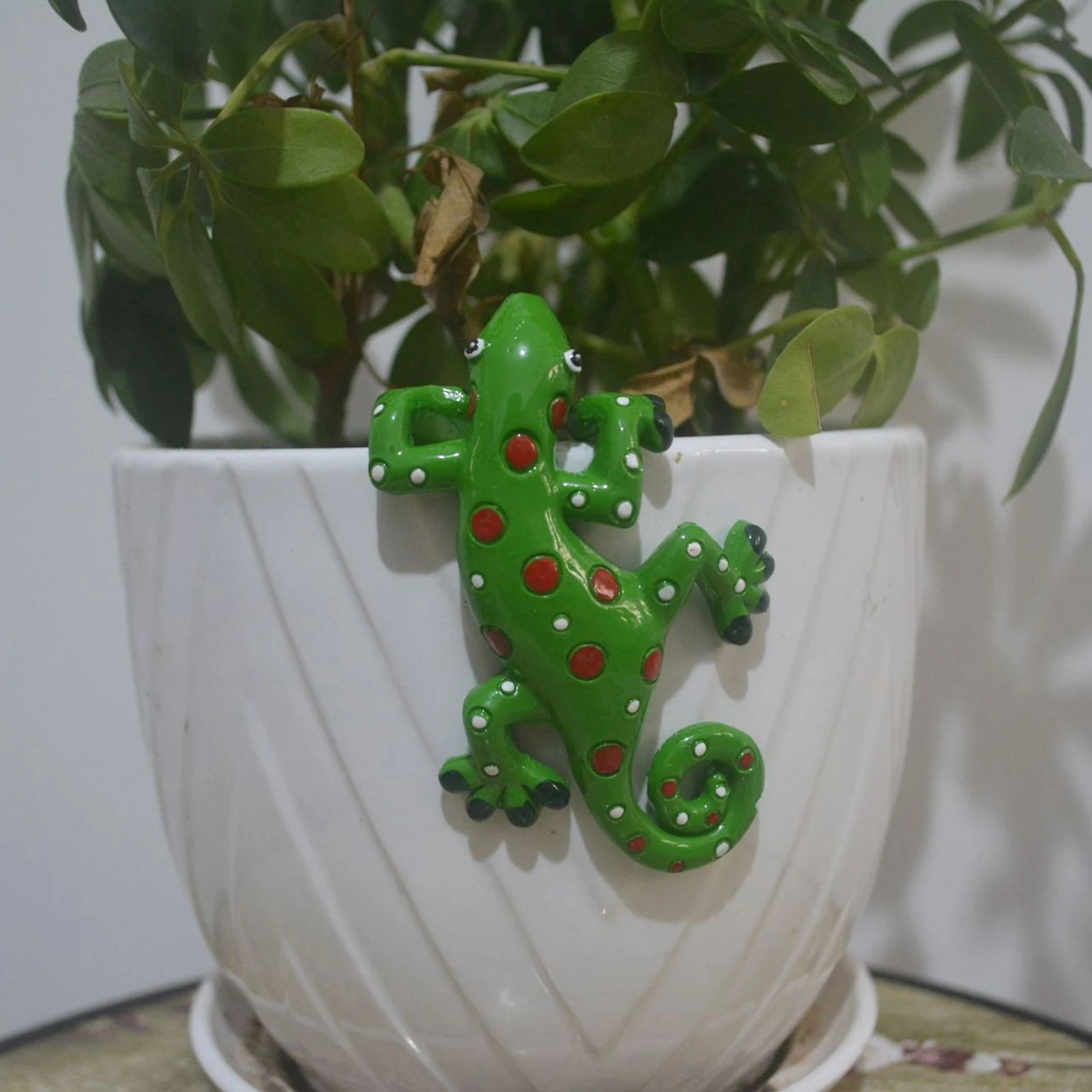 

Garden Decorations4 Pack Resin Wall Art Decoration Painted Lizard Art Ornament Set For Indoor Outdoor Wall Garden Fence Yard