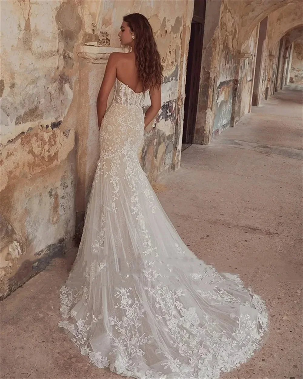 2026 Sexy Mermaid Wedding Dress With Shiny Sequins Sleeveless Court Training Lace Decal Bridal GownVestidoDeNovia Customized