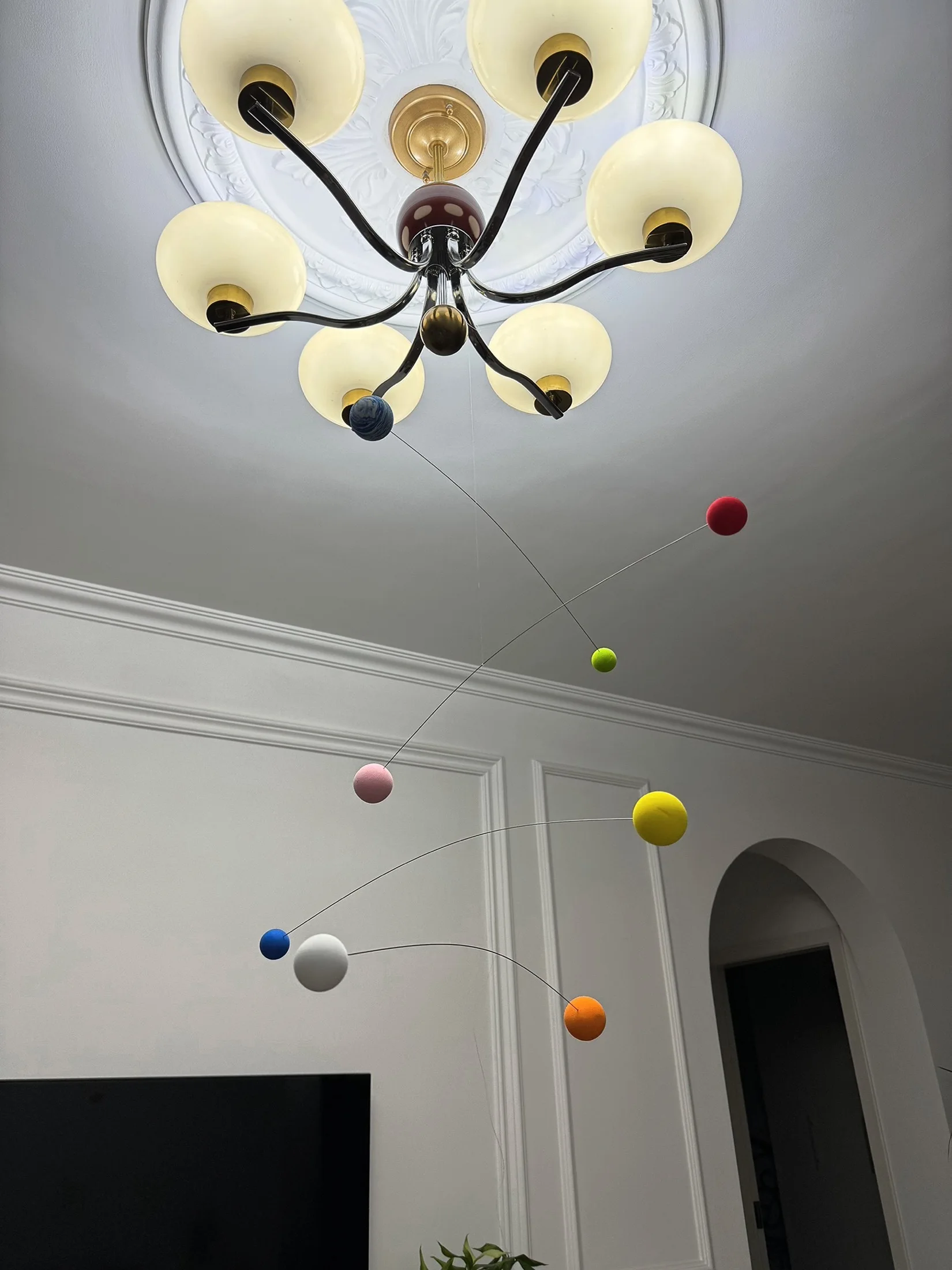 الانتهاء من تصميم الألوان المتناقضة الحديثة Normcore نمط التوازن الديناميكي قلادة DIY المواد حزمة متجر الملابس الديكور الجوي #5