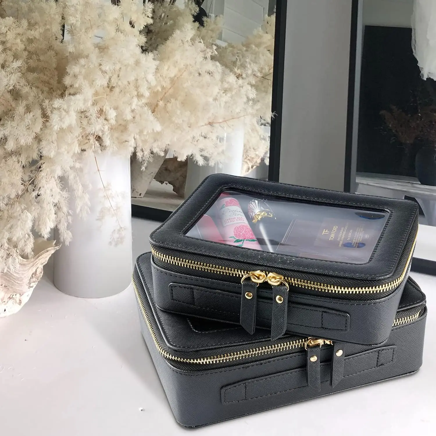 Transparent makeup bag with zipper and handle, portable transparent travel toiletries bag set, suitable for women and men, chic