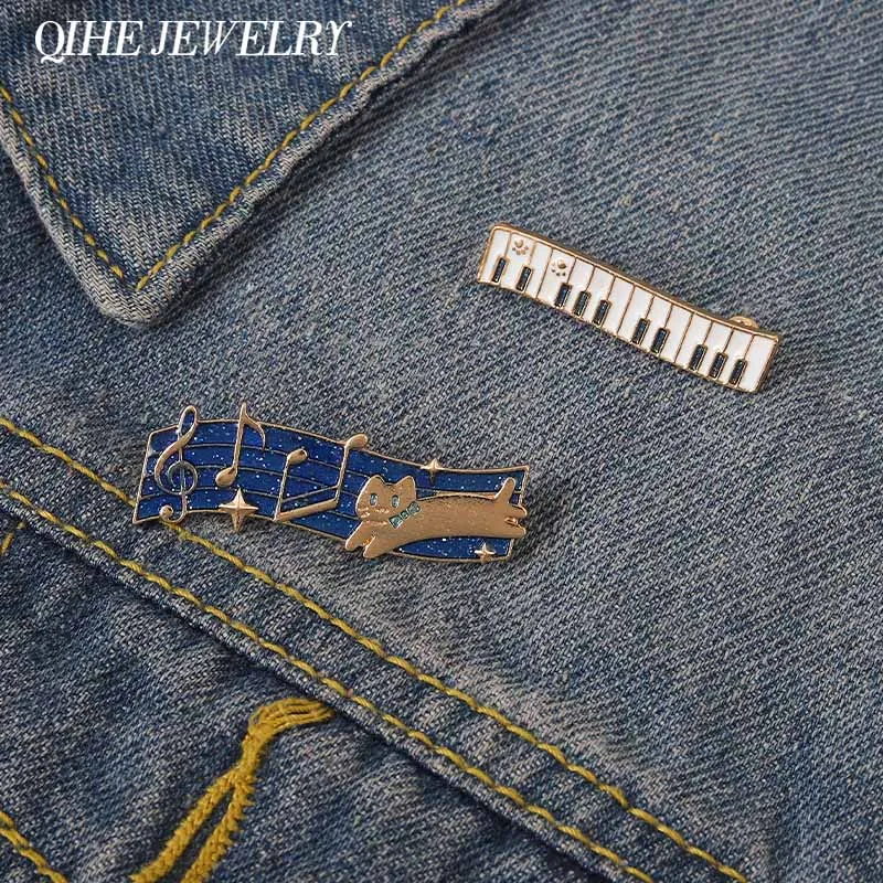 Musical Instrument Brooch Badge Piano Badge Lapel Clothes Backpack Pin Jewelry Hat Gift Art Lover Collection Music for Friends