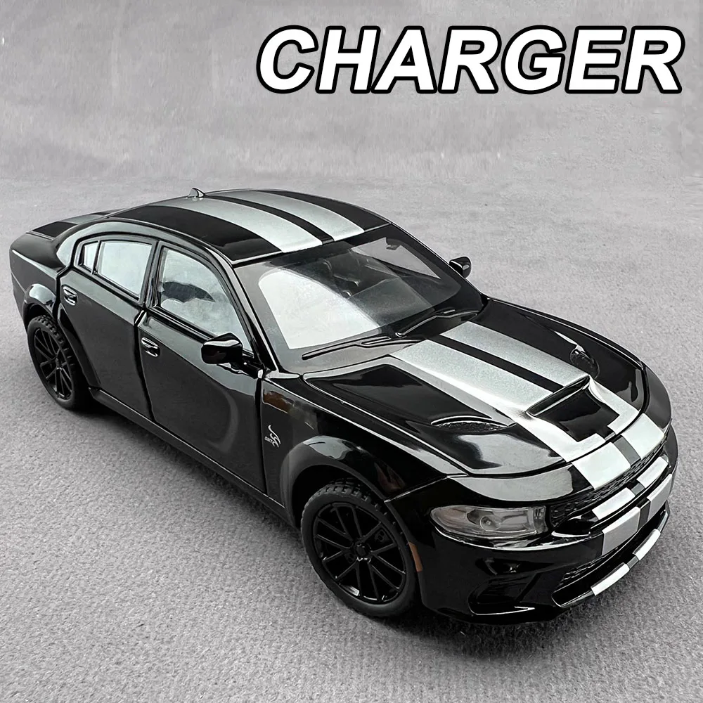 

1:32 Scale Charger Alloy Police Cars Models Diecast Toys Doors Opened Sound Light Pull Back Miniature Vehices Collect Gifts Boys