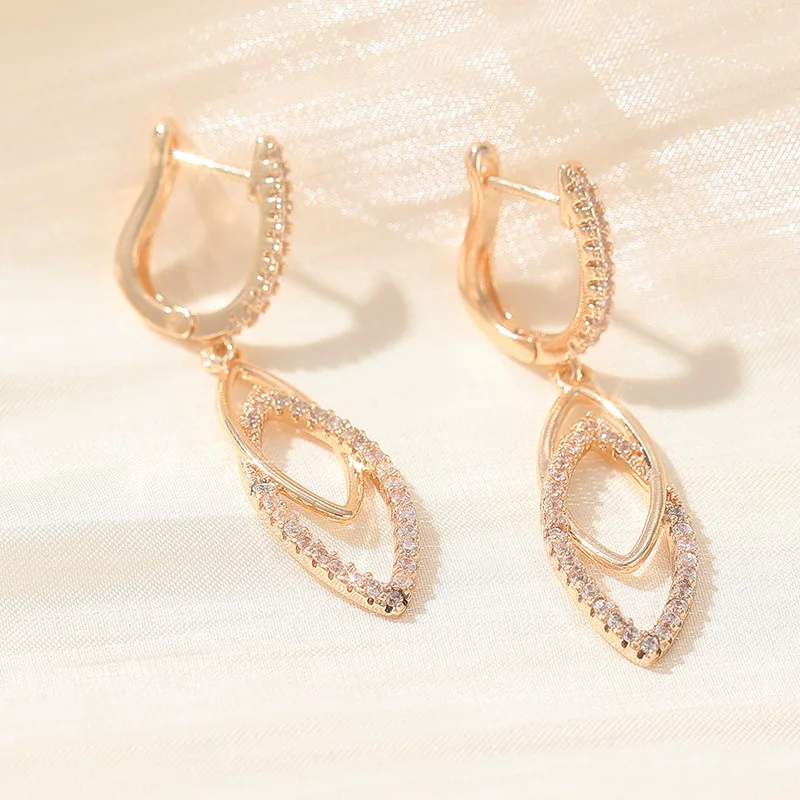 Exquisite glänzende synthetische Zirkon-Tropfenohrringe für Damen, modische vergoldete Anhängerohrringe, romantischer feiner Schmuck für den Alltag, Geschenk