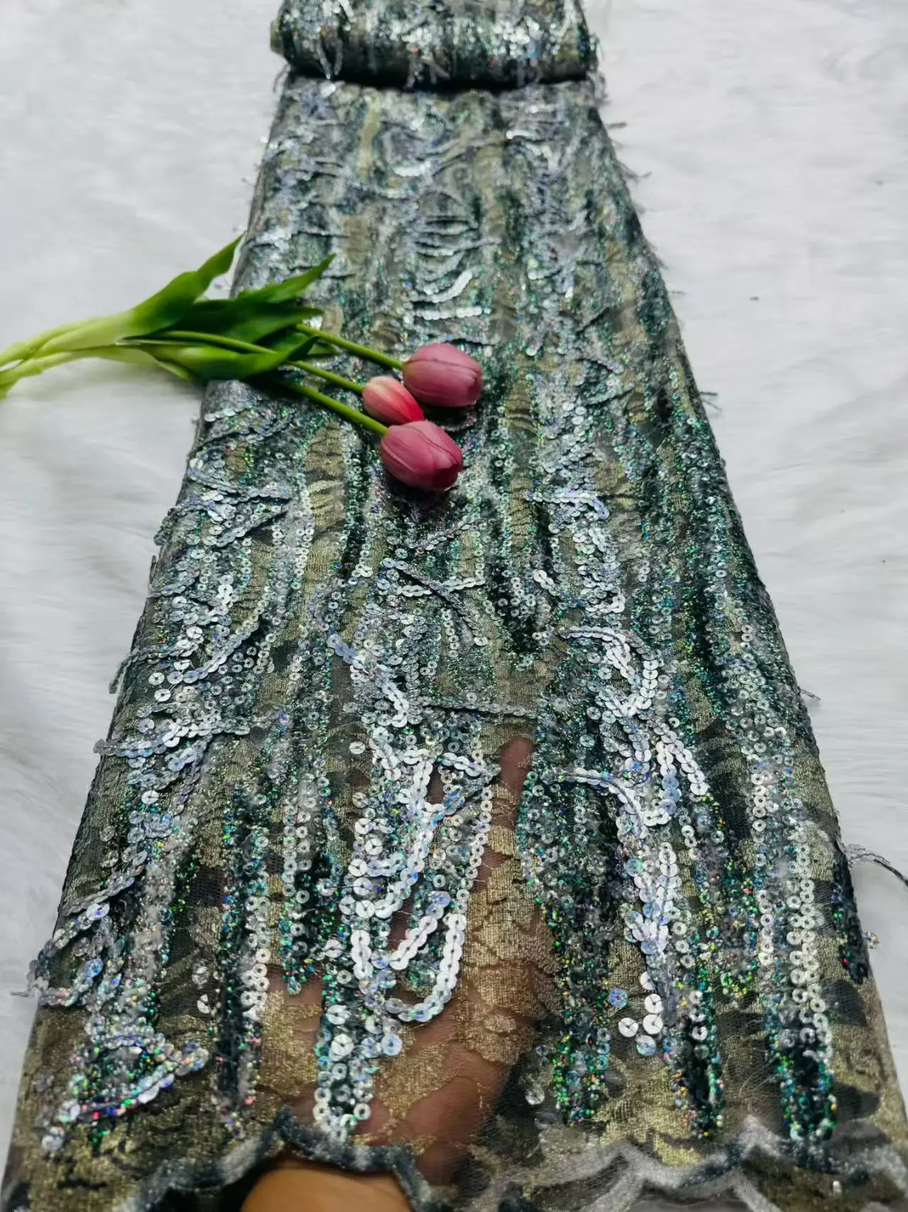 

Clearance sale Luxury African Lace Fabric 2025 High Quality Fabrics Sequin Tulle Wedding Dresses Embroidery Mesh 5 Yards