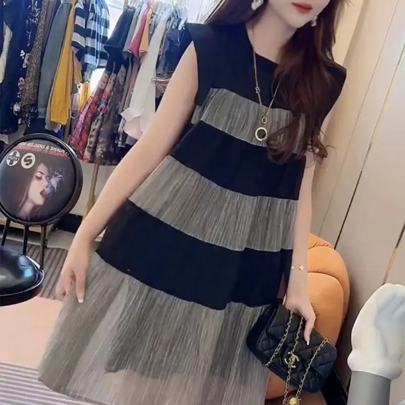 

Casual Loose Patchwork Striped Dresses Female Clothing A-Line Contrasting Colors Summer Sleeveless Korean Round Neck Midi Dress