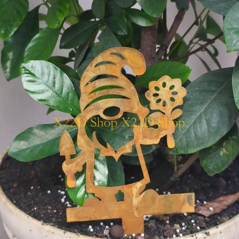 X22D Weather Resistant Rusty Garden Dwarf Sculpture Ornaments Easy Setups Holiday Decoration Suitable for Porch or Landscape