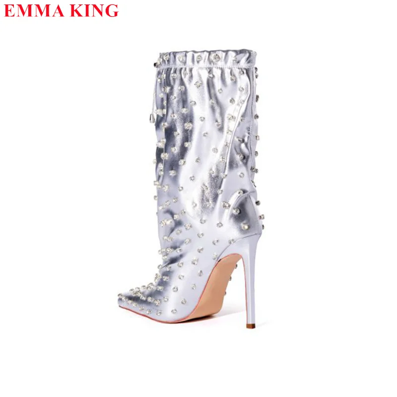 موضة جلدية معدنية حذاء من الجلد للنساء كريستال مزين عالية الكعب أحذية حفلات الزفاف الفضة أشار تو أحذية بوت قصيرة