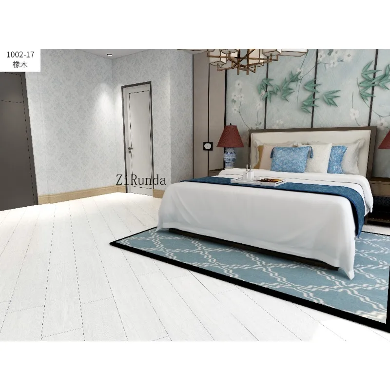 نسخة مخصصة من نسيج خشب الباركيه الداخلي SPC أرضية رمادية وبنية مقاومة للخدش قلب صلب