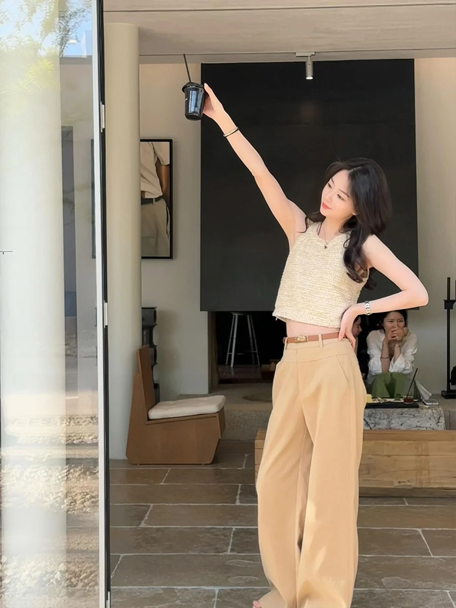 

Топ из полиэфирного волокна цвета шампань с лепестковым узором, короткий, однотонный, для повседневной носки