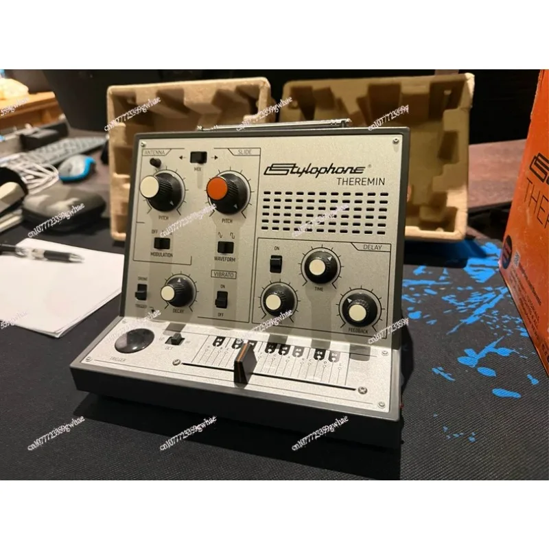 

Theremin Touch Sensing Module Electronic Synthesizer Peninsula Iron Box