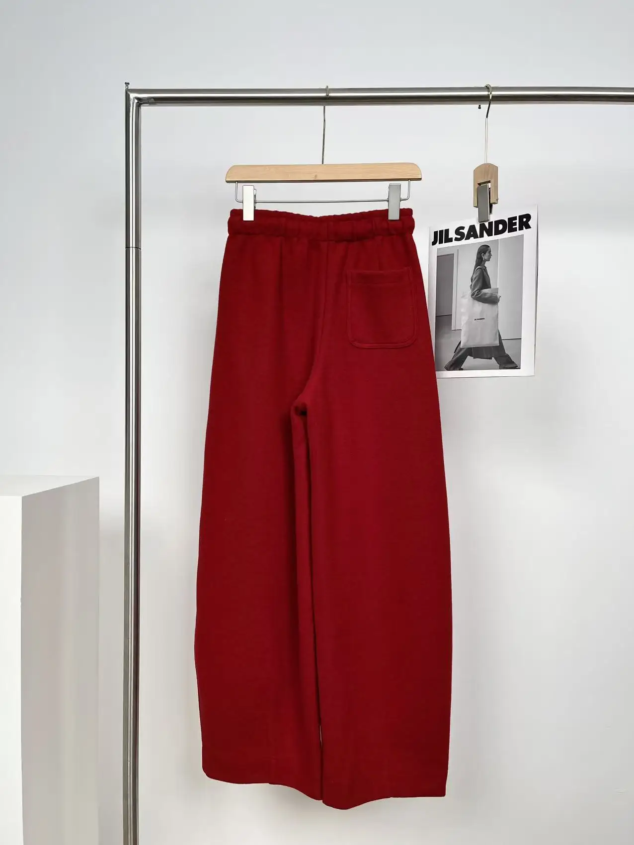 2025 novo high-end engrossado vaca veludo calças de perna larga feminina solta foice calças casuais