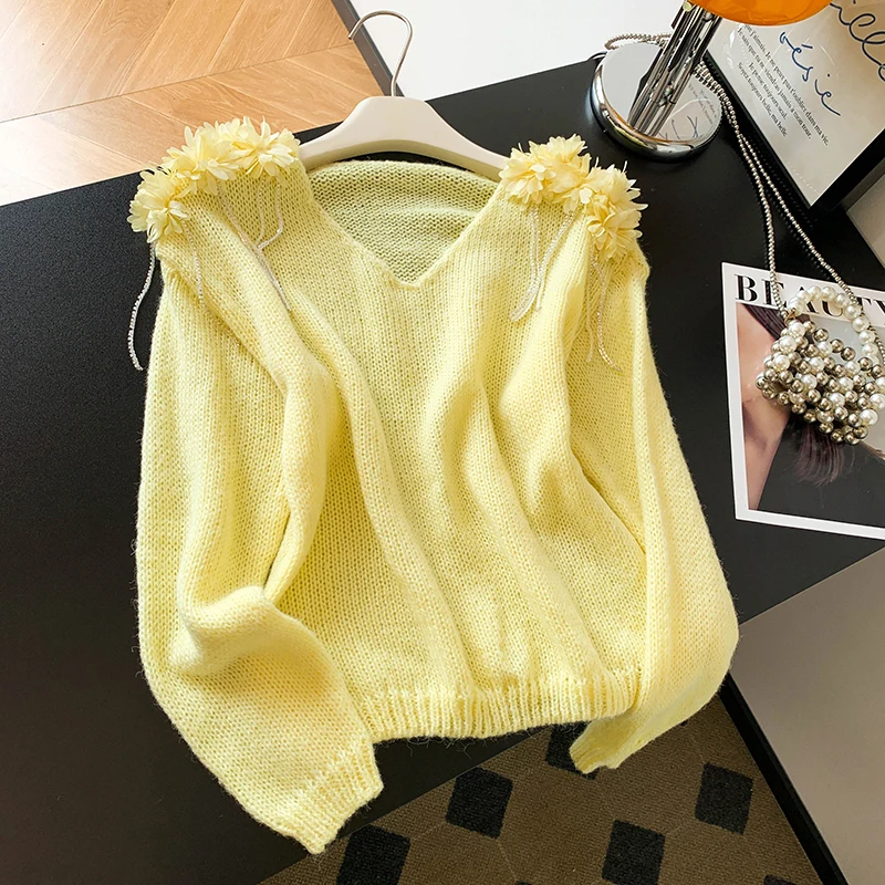 

Stunning Women's V-ne Sweater Jaet Autumn Winter Soft Sle Fluffy Tassel 3D Flower Design Cozy Woolen Outerwear