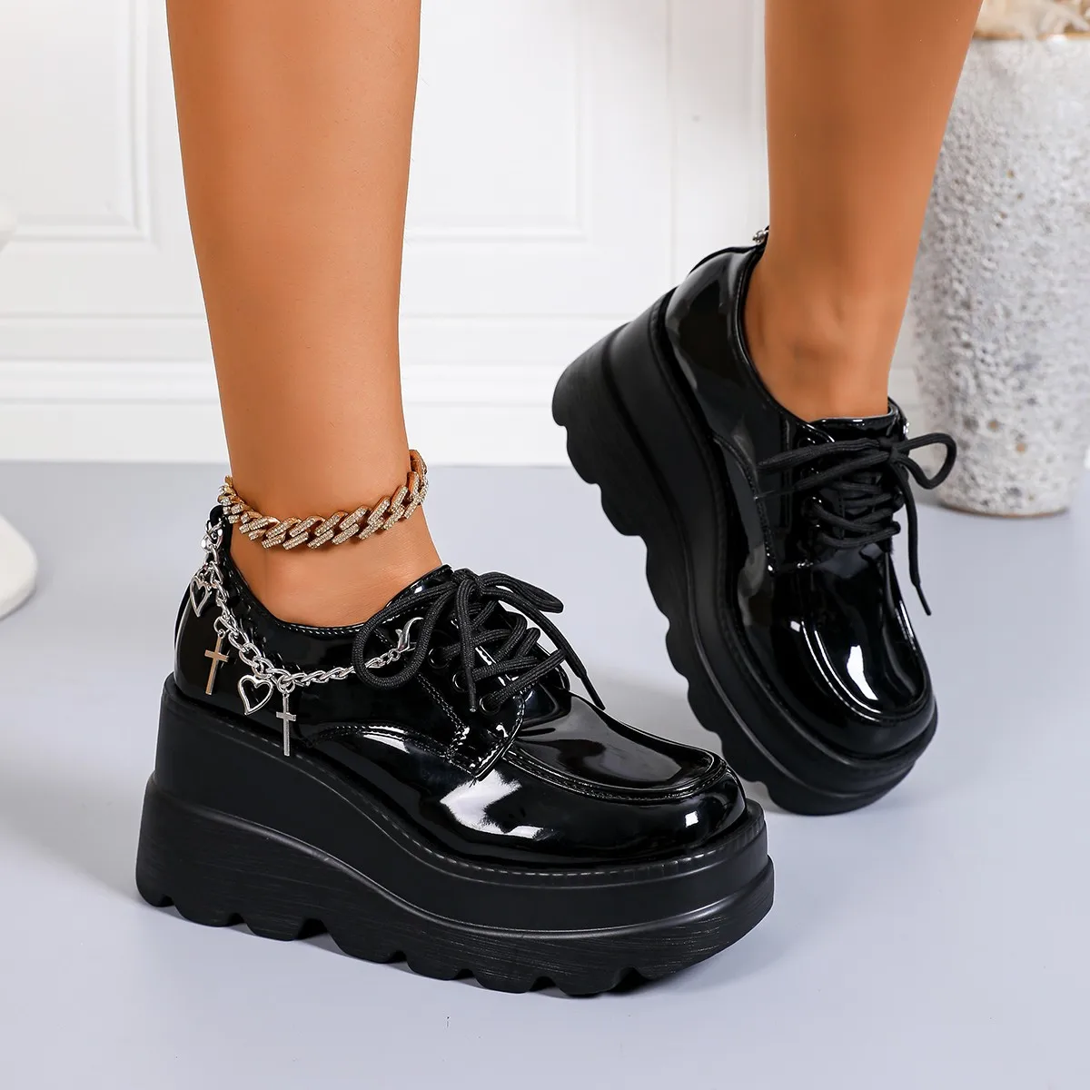 Women's Spring Autumn New Height Increasing Thick Soled Shoes Black Simple Comfortable Versatile Daily Casual Women's Shoes