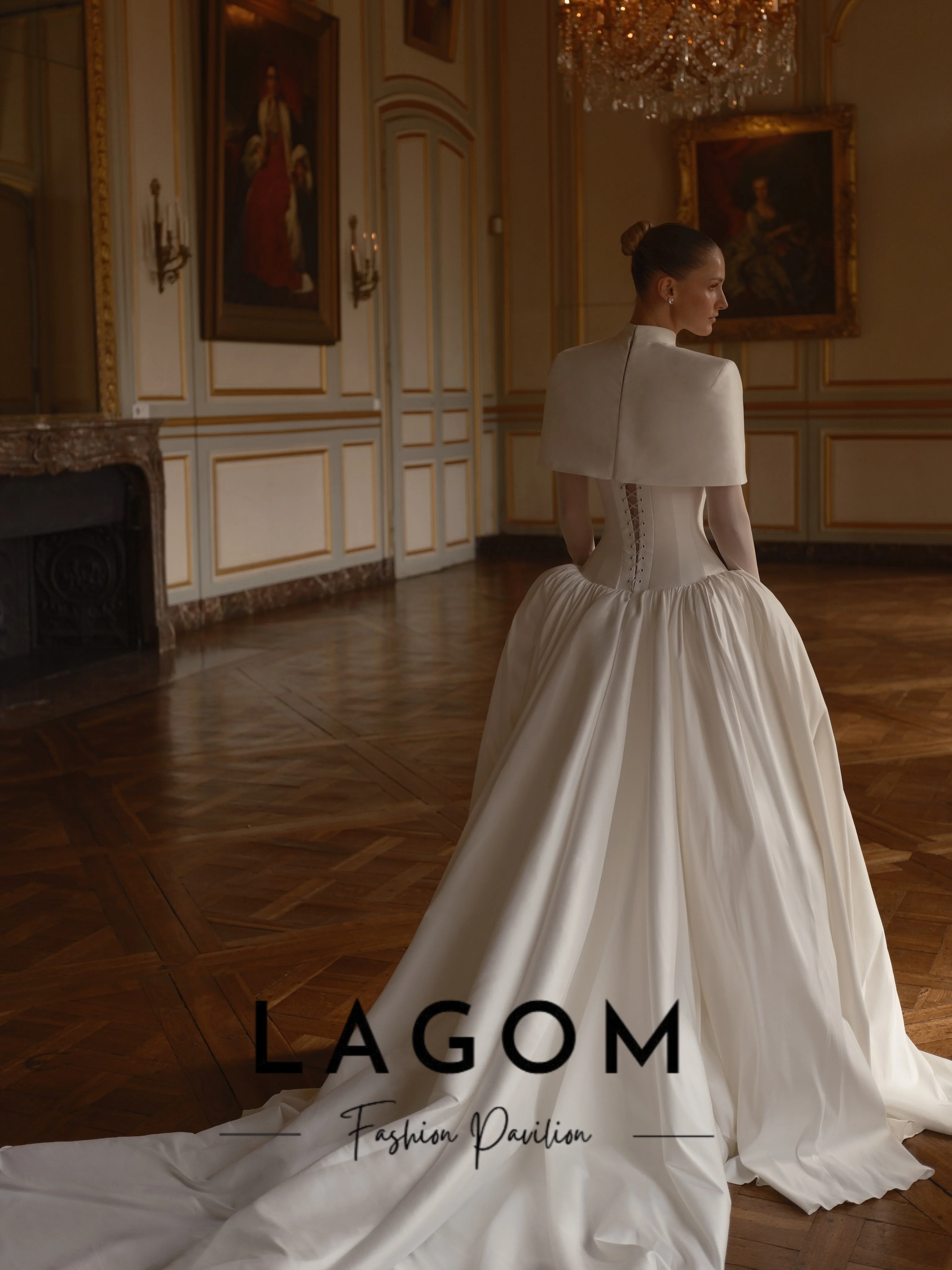 Lagom Elegant White High Neck Wedding Dress Satin Ball Gown Long Sleeve Chapel Train Detachable shawlVestido de novia Customized