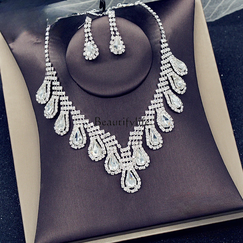 

Bridal rhinestone crystal chain earrings two-piece set, high-end handmade wedding dress with accessories