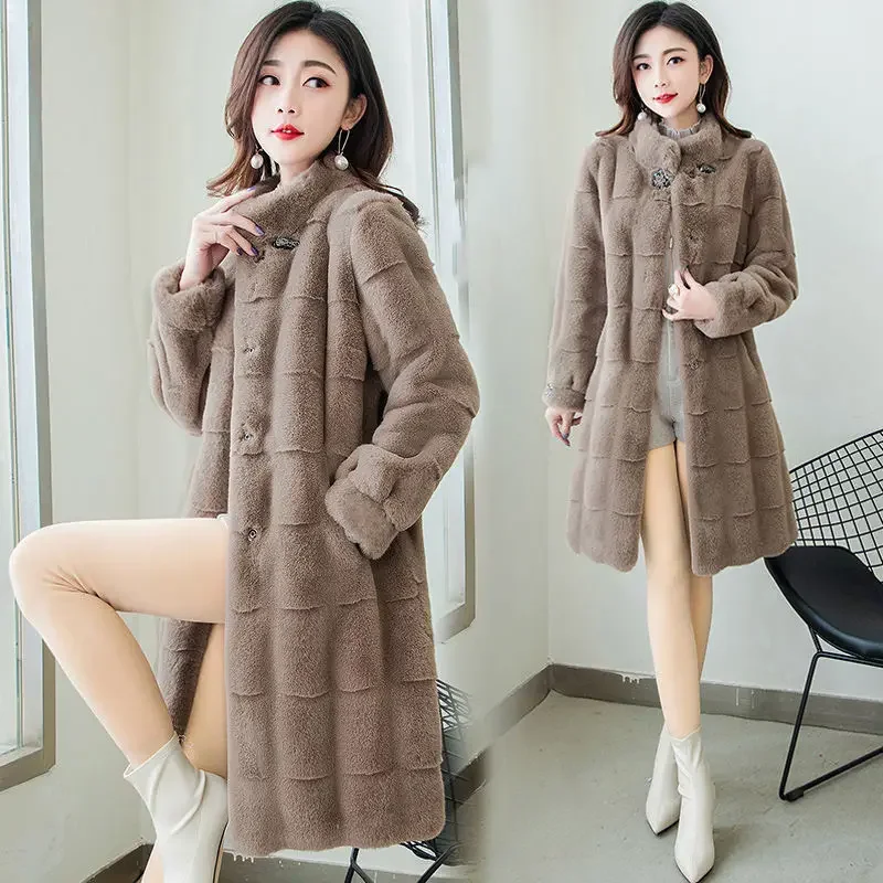 Grosso Comprimento Médio Faux Fox Fur Grass Coat, High End Mother's Park, Casaco Espessado Quente, Nova Tendência de Moda, Inverno, F364, 2024