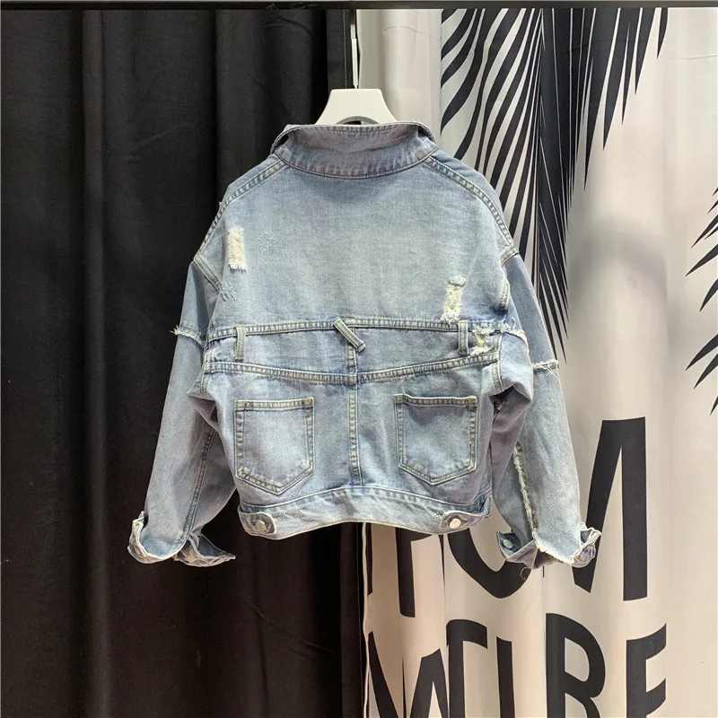 

2025 Spring and Autumn Design-sense Patchwork Denim Jackets, Women's Fashionable Retro Trend Loose Casual Long-sleeved Jackets