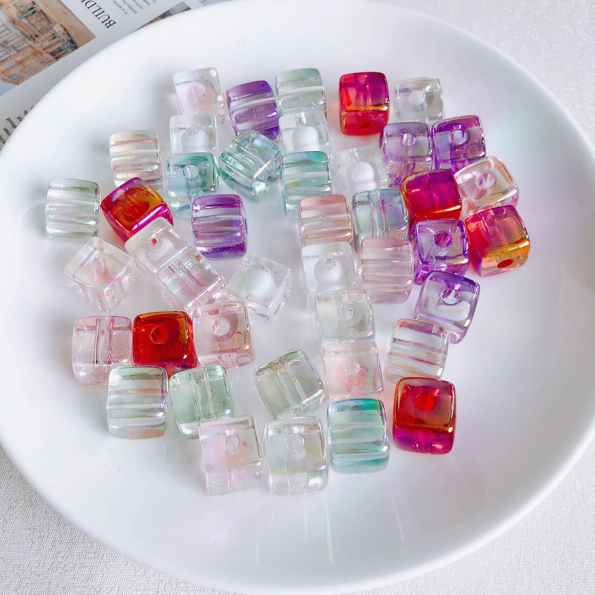 

Newest 12mm 60pcs Transparent Colors Cube Acrylic Plastic jewelry Beads Ornament Accessories Material Gumball Bracelet Making