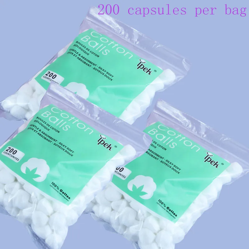 Cosmetic cotton balls, large cotton balls, soft and absorbent, used for removing makeup, nail polish removal, pet care, etc