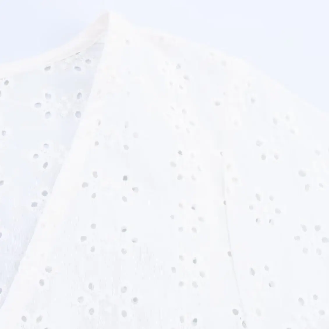 

ZBZA Spring New Women's Faion Design Embroidered Hollow out irt Casual Loose Fit Long Sve V-Ne Polyester Fiber