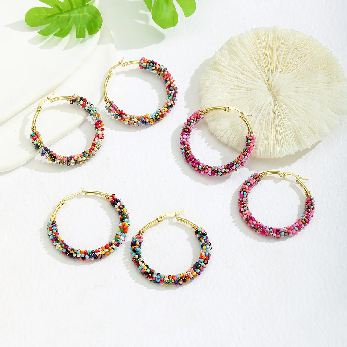 A Pair of Fashionable Design Handmade Creative Ethnic Style Earrings Retro Literary Earrings Mixed Colorful Rice Beads Hand-wove