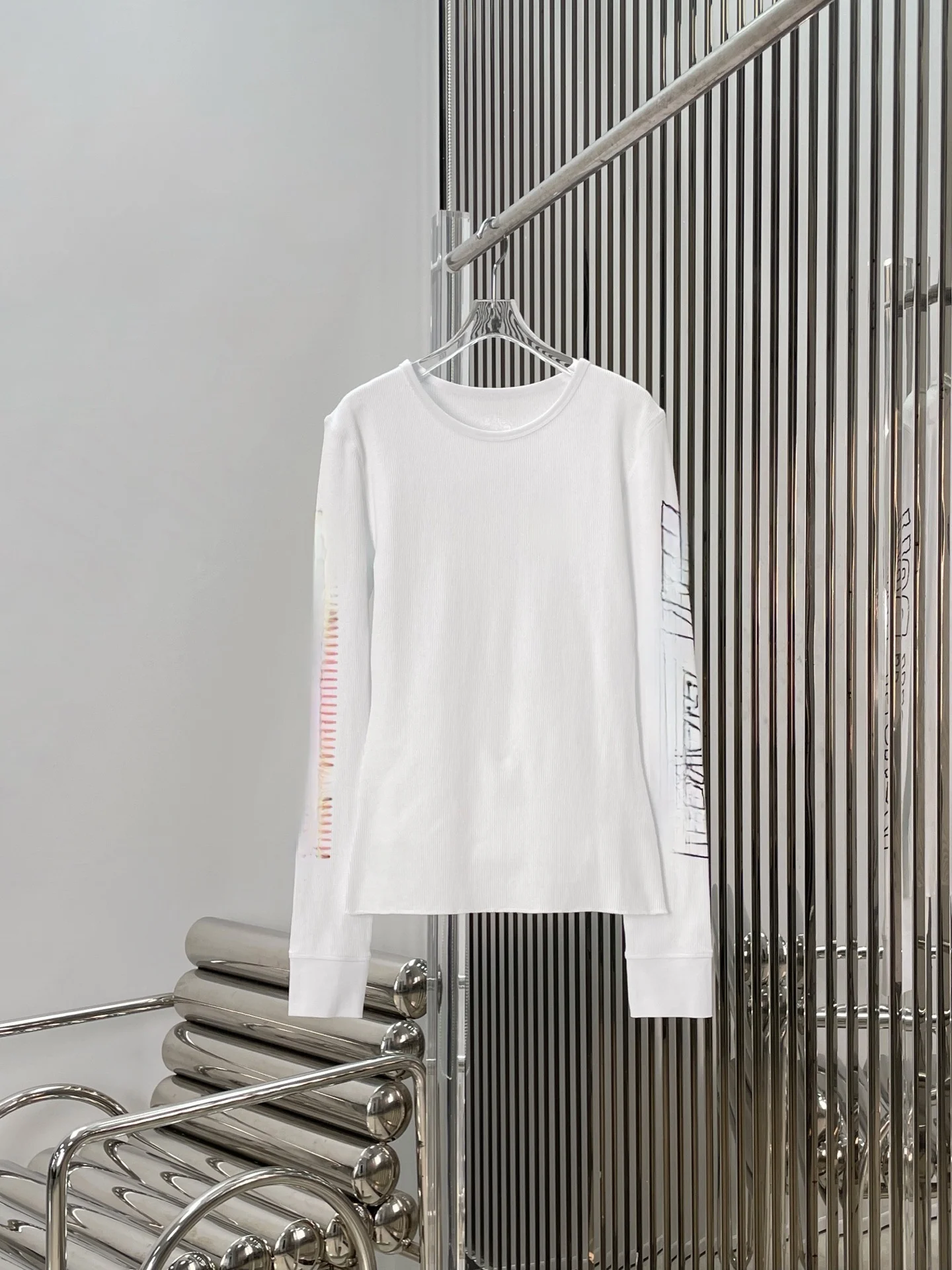 

Женская футболка Slim Fit с длинным рукавом и круглым вырезом, с принтом санскритских букв, повседневная, из влагоотводящего хлопка, для отдыха, модная